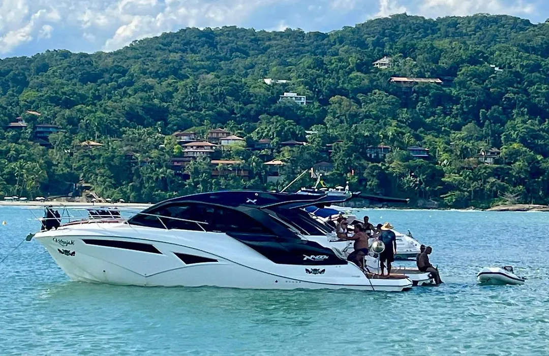 Apartamento Impecável Completo próximo à praia com Barco Opcional-1